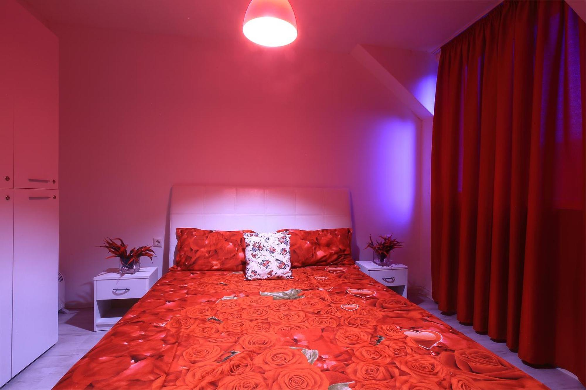 Private Apartment With Parking And Pool Balchik Bagian luar foto