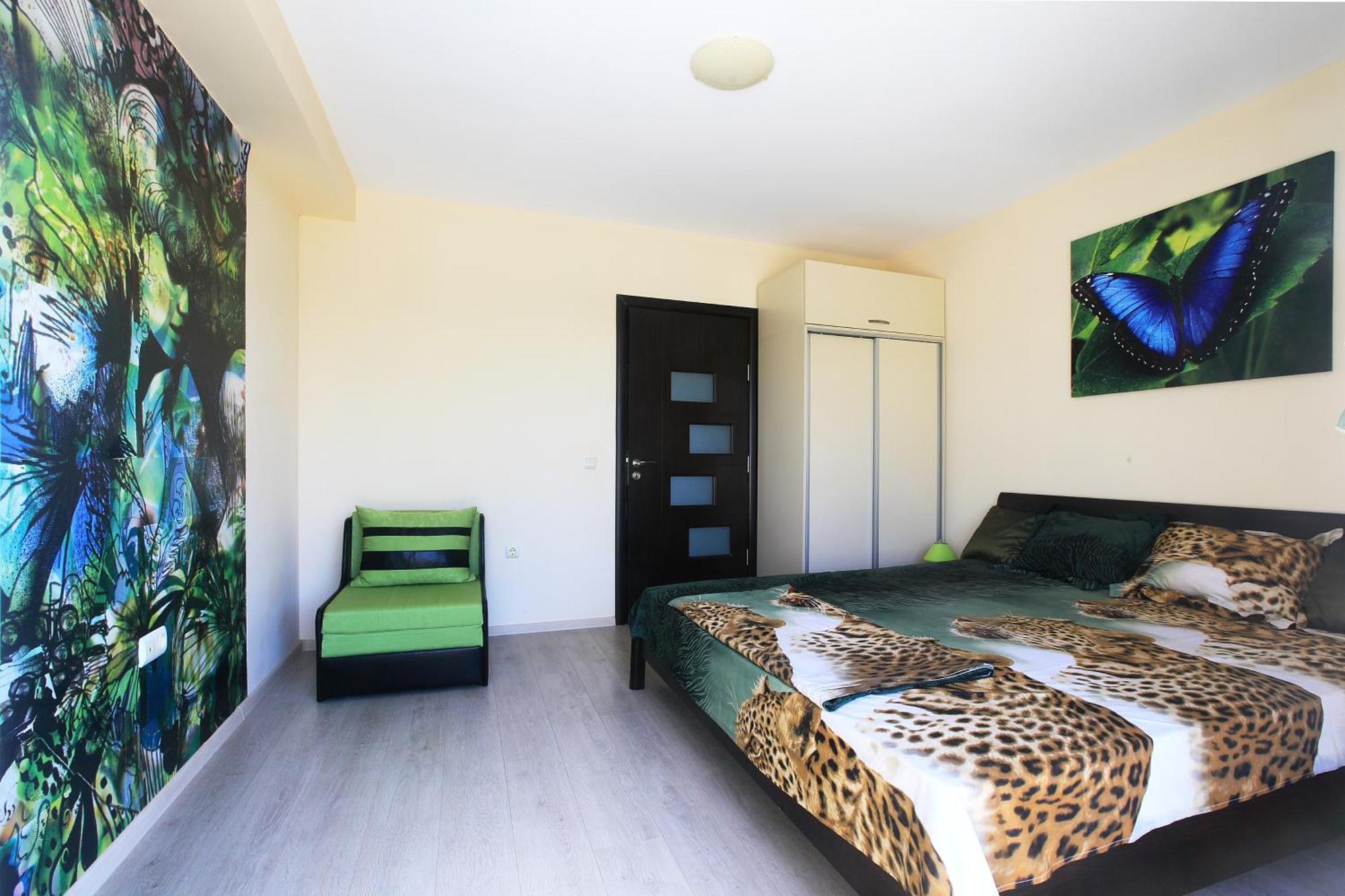 Private Apartment With Parking And Pool Balchik Bagian luar foto