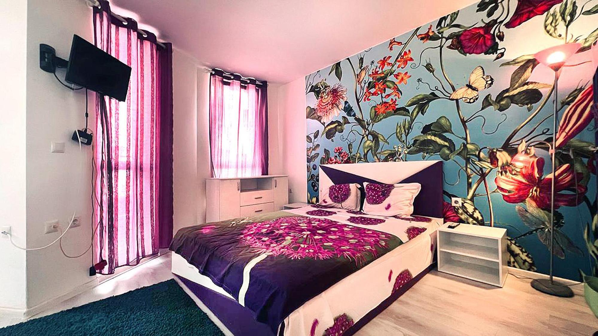Private Apartment With Parking And Pool Balchik Bagian luar foto